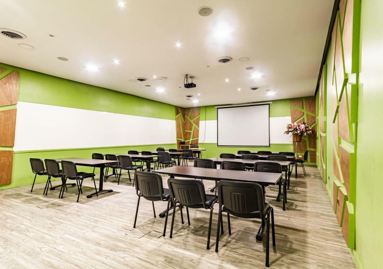 Hotel Factory Green Богота Екстер'єр фото